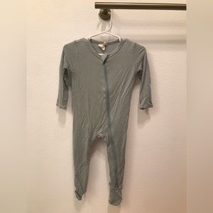 Kyte baby // zipper footie // 6-12 months